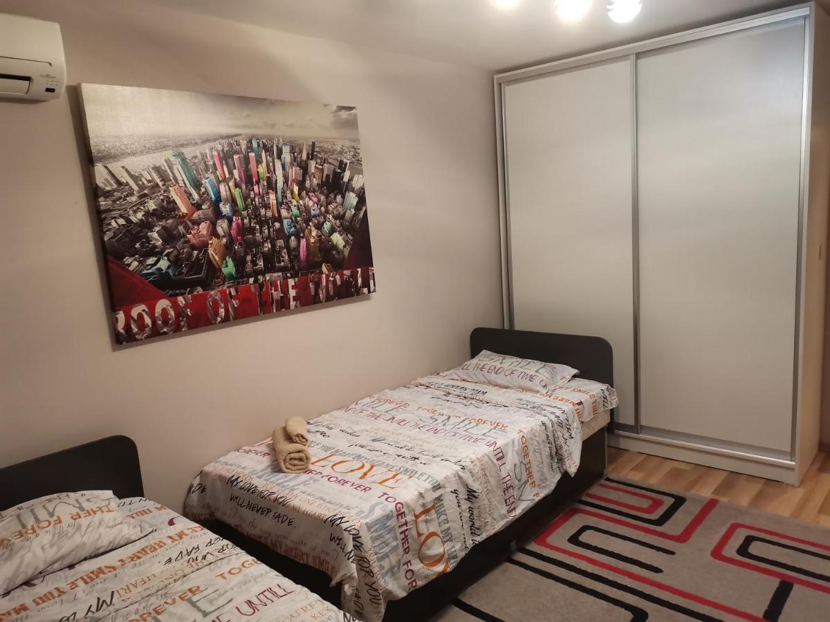 Уютен Апартамент В Централната Част На Стара Загора Εξωτερικό φωτογραφία